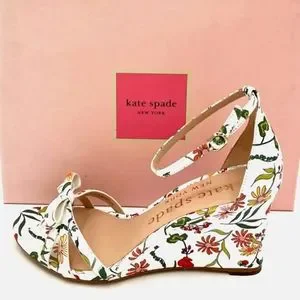 【Kate Spade】Della Wedge Heeled Sandals ◆国内発送◆ Della Wedge Heeled Sandals | Kate Spade Outlet